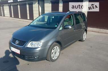 Минивэн Volkswagen Touran 2005 в Умани