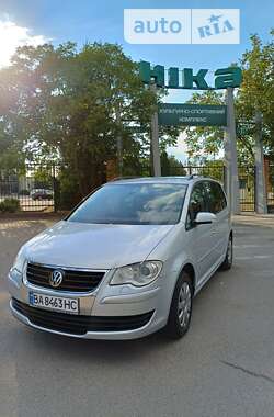 Мінівен Volkswagen Touran 2006 в Олександрії