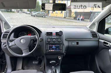 Минивэн Volkswagen Touran 2004 в Луцке