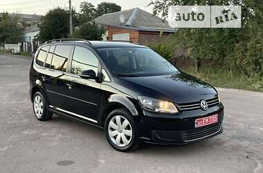 Мінівен Volkswagen Touran 2011 в Коростені