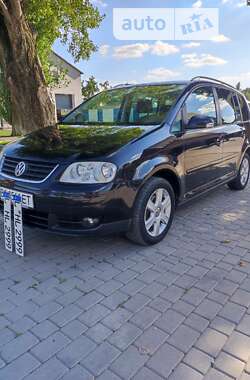 Мінівен Volkswagen Touran 2005 в Чемерівцях