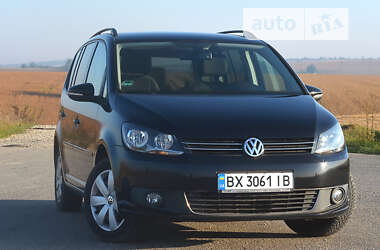 Минивэн Volkswagen Touran 2012 в Дунаевцах