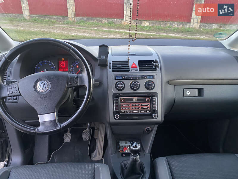 Минивэн Volkswagen Touran 2009 в Тернополе