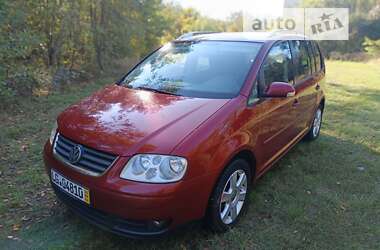 Мінівен Volkswagen Touran 2004 в Івано-Франківську