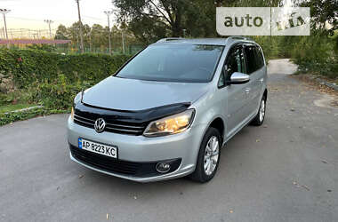 Минивэн Volkswagen Touran 2011 в Днепре