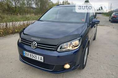 Мінівен Volkswagen Touran 2012 в Нетішині