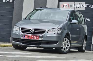 Мінівен Volkswagen Touran 2008 в Львові