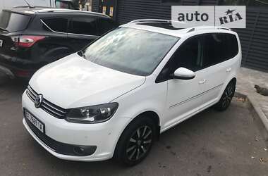 Мінівен Volkswagen Touran 2011 в Лубнах