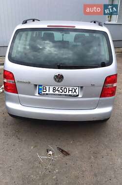 Минивэн Volkswagen Touran 2003 в Миргороде