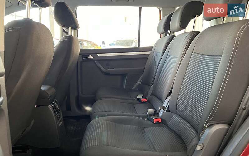 Мінівен Volkswagen Touran 2011 в Шептицькому фото 10 Мінівен Volkswagen Touran 2011 в Шептицькому