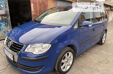 Минивэн Volkswagen Touran 2009 в Христиновке