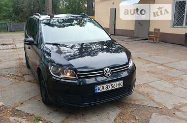 Минивэн Volkswagen Touran 2012 в Буче