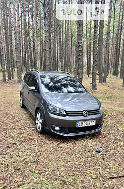 Мінівен Volkswagen Touran 2012 в Чернігові