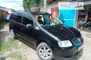 Минивэн Volkswagen Touran 2006 в Житомире