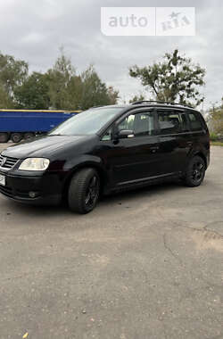 Мінівен Volkswagen Touran 2004 в Сквирі