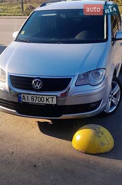 Минивэн Volkswagen Touran 2008 в Броварах