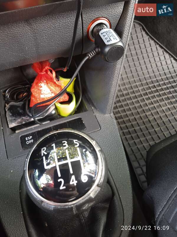 Минивэн Volkswagen Touran 2009 в Каменец-Подольском