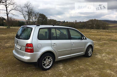 Мінівен Volkswagen Touran 2004 в Перемишлянах