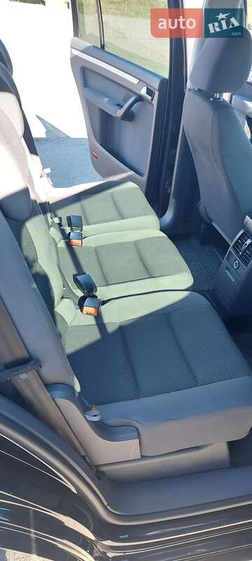 Минивэн Volkswagen Touran 2012 в Львове