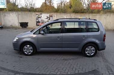 Минивэн Volkswagen Touran 2009 в Красилове