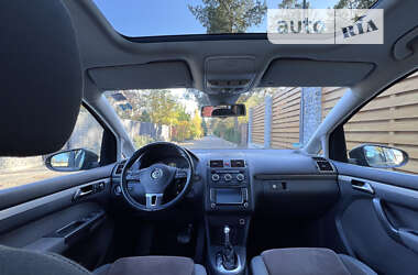 Минивэн Volkswagen Touran 2012 в Киеве