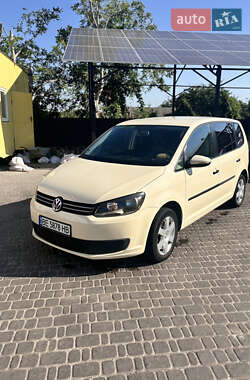 Мінівен Volkswagen Touran 2014 в Первомайську