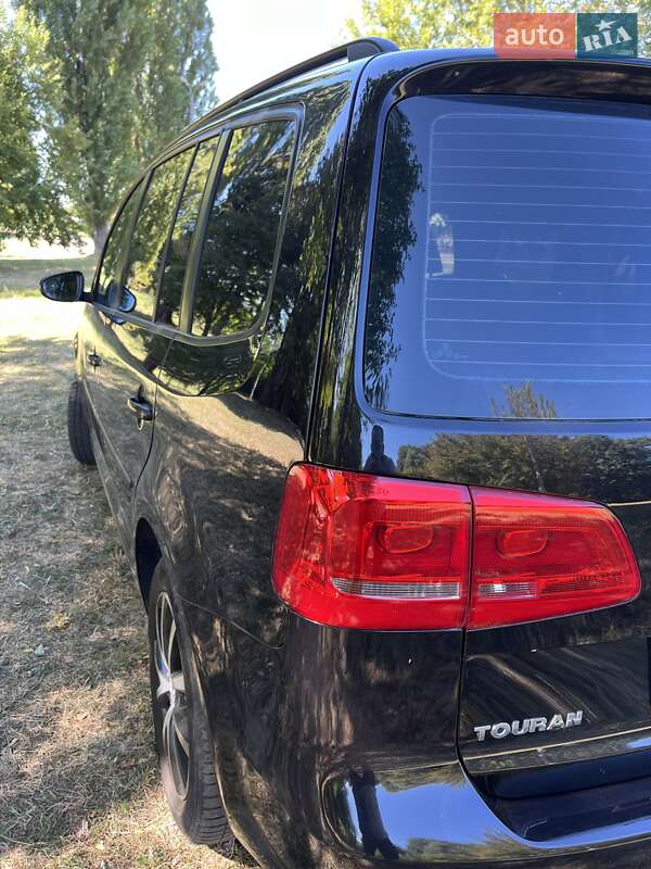 Минивэн Volkswagen Touran 2012 в Нежине фото 8 Минивэн Volkswagen Touran 2012 в Нежине