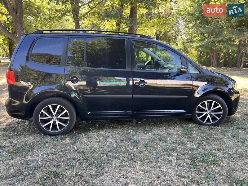 Минивэн Volkswagen Touran 2012 в Нежине фото 17 Минивэн Volkswagen Touran 2012 в Нежине