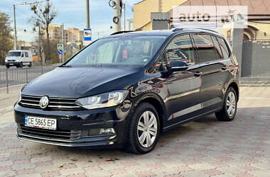 Мікровен Volkswagen Touran 2017 в Львові