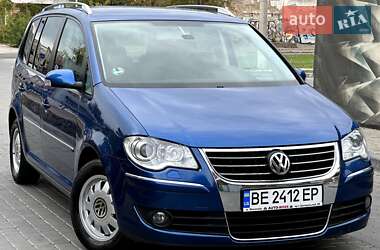 Минивэн Volkswagen Touran 2006 в Николаеве