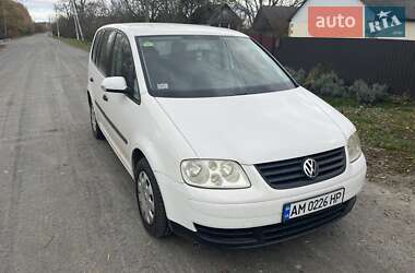 Минивэн Volkswagen Touran 2003 в Звягеле