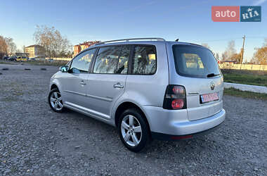 Минивэн Volkswagen Touran 2008 в Червонограде