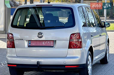 Мінівен Volkswagen Touran 2009 в Житомирі