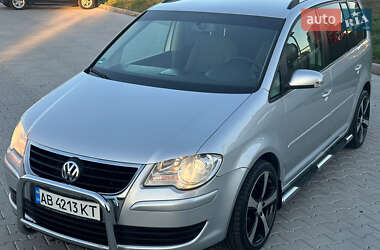 Мінівен Volkswagen Touran 2008 в Вінниці