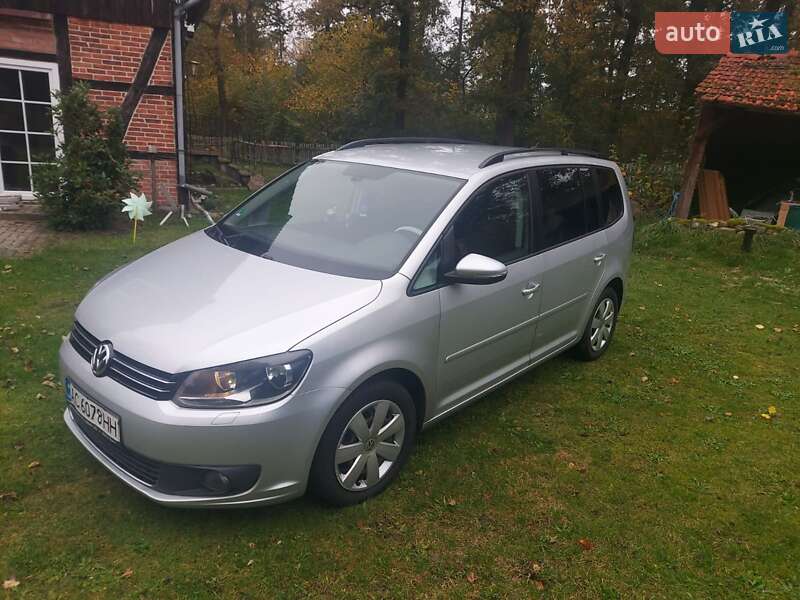 Минивэн Volkswagen Touran 2012 в Нововолынске фото 8 Минивэн Volkswagen Touran 2012 в Нововолынске