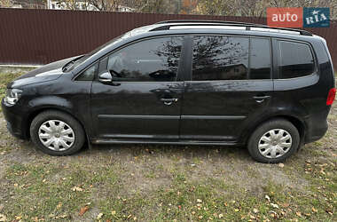 Мінівен Volkswagen Touran 2011 в Житомирі