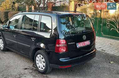 Мінівен Volkswagen Touran 2007 в Чернігові