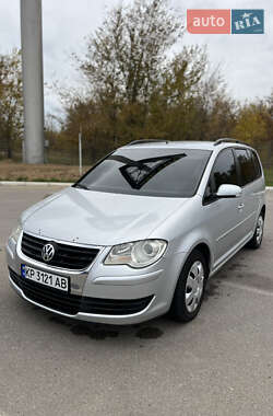 Мінівен Volkswagen Touran 2006 в Запоріжжі