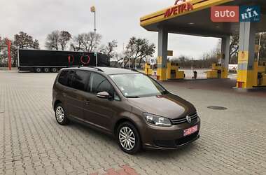 Мінівен Volkswagen Touran 2011 в Луцьку