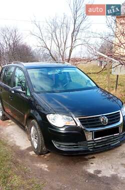 Минивэн Volkswagen Touran 2007 в Трускавце