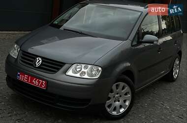 Минивэн Volkswagen Touran 2004 в Чернигове