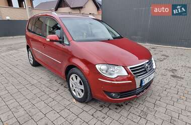 Минивэн Volkswagen Touran 2007 в 