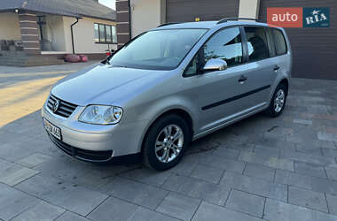 Минивэн Volkswagen Touran 2006 в Лубнах