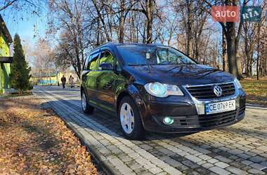 Минивэн Volkswagen Touran 2008 в Новоселице