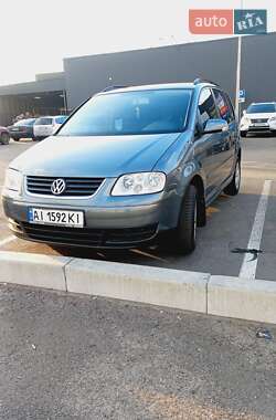 Минивэн Volkswagen Touran 2006 в Борисполе