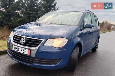 Мінівен Volkswagen Touran 2007 в Тячеві