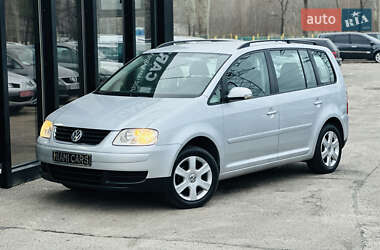 Минивэн Volkswagen Touran 2006 в Харькове