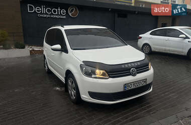 Минивэн Volkswagen Touran 2010 в Хмельницком