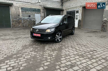 Минивэн Volkswagen Touran 2011 в Киеве