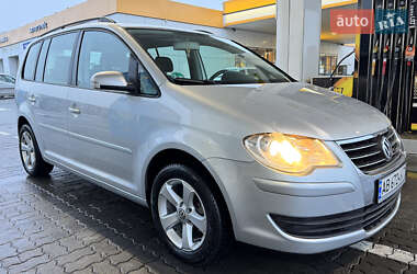 Минивэн Volkswagen Touran 2007 в Виннице